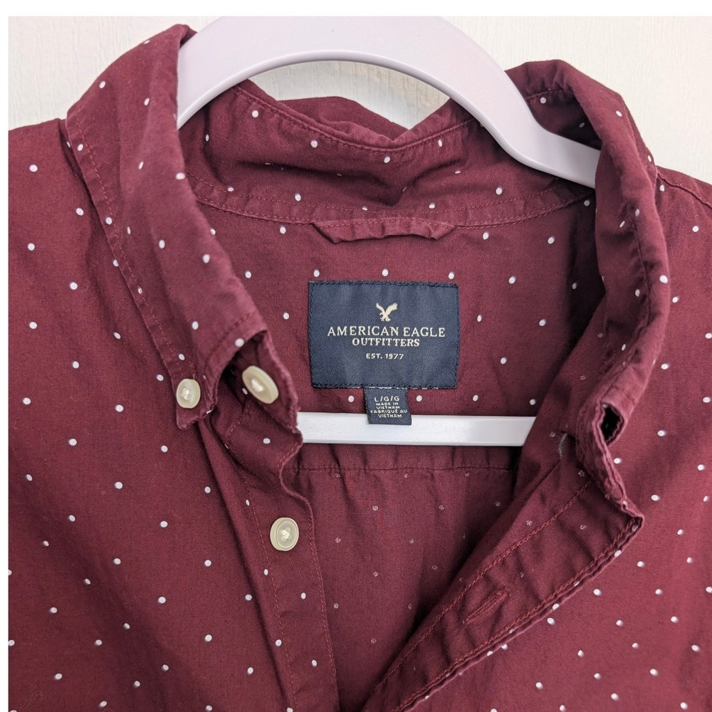 American Eagle Mens Large Burgundy  Shirt - Polka Dot Short Sleeve